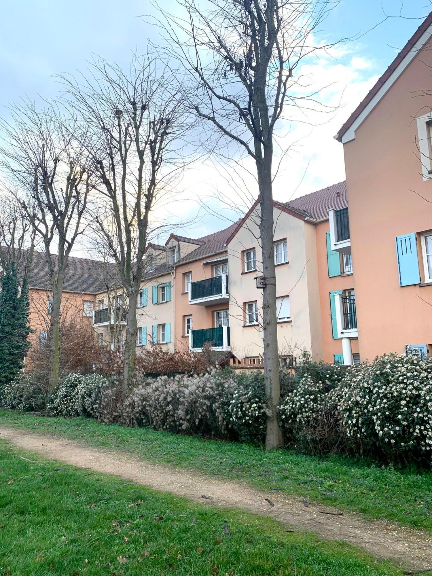 Grand F3 - Emplacement D'Or Proche Paris Et Versailles Plaisir Zewnętrze zdjęcie